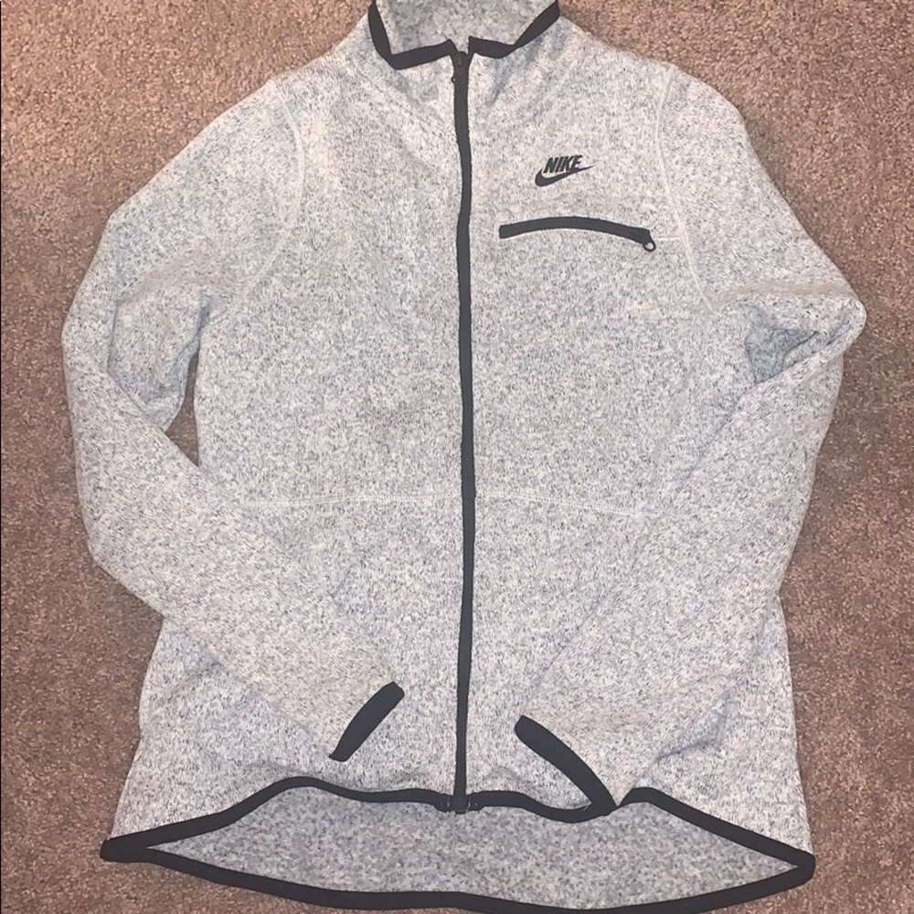 Nike slim fit zip up jacket!